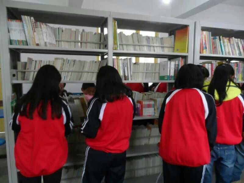绥阳县三和中心图书馆建成图