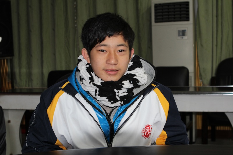 056 第二天在阳朔中学见到的杨乃柒同学。